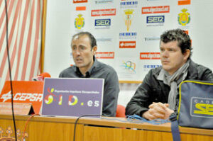 Comienza a 'calentarse' el derby Algeciras-Balona