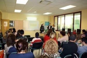 Andalucía emprende orienta a los alumnos de cursos formativos de UGT