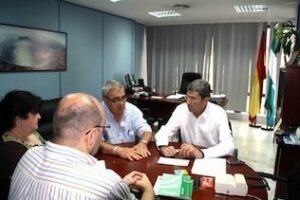 UGT dialoga con Herrera temas relacionados con la contratación de personal de la administración
