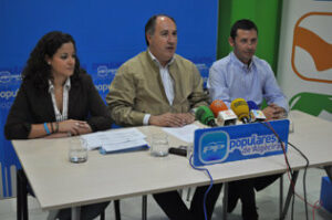 El PP acusa a España de "jugar con las ilusiones" de los algecireños prometiendo reformas "imposibles"