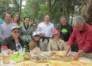 Landaluce promete a Pelayo la presencia de la Policía Local y Protección Civil