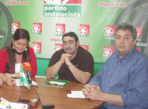 El PA acusa a un PSOE "en bancarrota" de no asumir sus responsabilidades