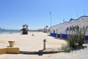 El Ayuntamiento ultima los preparativos en las playas algecireñas de cara a la temporada estival