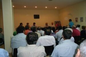 Farolillo en asamblea aprueba una propuesta municipal de última hora
