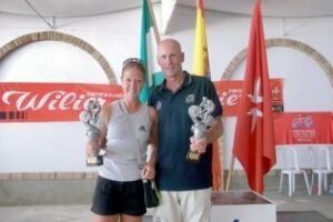 Dos ciclistas de la UCA logran sendos segundos puestos en Lora del Río