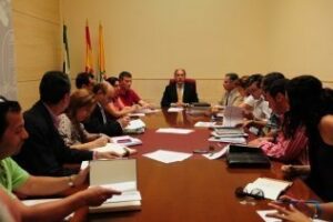 La nueva Junta de Gobierno Local de Algeciras analiza los primeros días de mandato