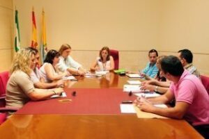 Adjudicada por cuatro años la explotación de un chiringuito en Getares