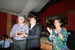 La Parihuela entrega sus distinciones cofrades