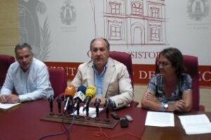 El alcalde destaca la afluencia de público y la ausencia de incidentes graves en la Feria