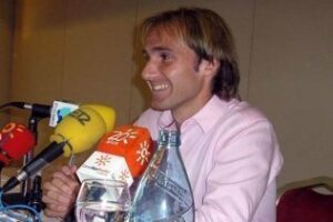 Álvaro Moya y el Algeciras CF 'liman asperezas' por teléfono