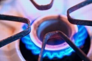 El gas natural y el butano subirán mañana un 5,7%
