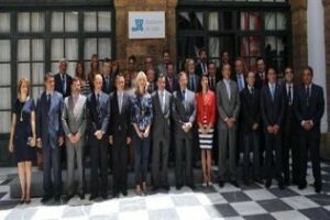 Loaiza asume la Presidencia de Diputación apostando por "replantear" su papel y "modernizar" la institución