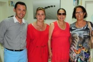 Isabel Pantoja recibe a los concejales de Algeciras horas antes de su concierto