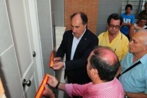 La nueva sede de la AVV Manuel de Falla", inaugurada oficialmente