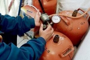 La OMIC alerta sobre falsas revisiones de gas en Algeciras