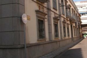 La Trocha" aplaude la propuesta de Landaluce sobre la catalogación del antiguo edificio del Gobierno Militar