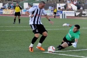 El derbi San Roque-Algeciras y la derrota de la Balona, en Una Bahía TV