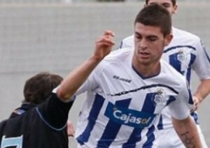 David Santander podría tener su oportunidad ante su ex equipo por la baja de Edén