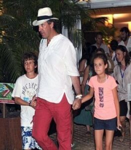 Jaime de Marichalar y sus hijos pasan las vacaciones en Sotogrande