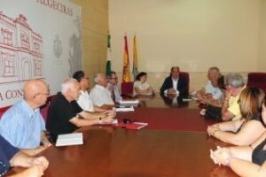 Landaluce acuerda líneas de colaboración con la federación vecinal Fapacsa