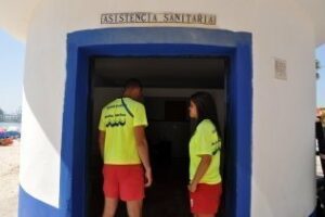 El servicio de socorrismo de las playas de Algeciras concluye en agosto