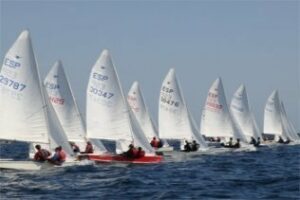 Hoy concluye la VI Copa Secretaria de Snipe en la Bahia de Algeciras