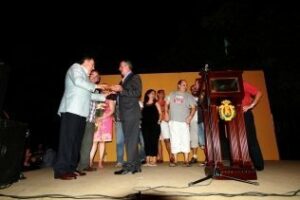 Los vecinos de San José Artesano disfrutan de una jornada de convivencia