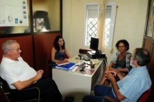 Conesa y Cid conocen los proyectos de actuación de Cáritas Diocesana