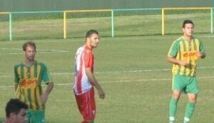 Manuel Pozo firma con el Algeciras y aumenta el cuadro de delanteros de 'Yiyi'