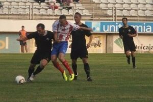 Manuel vivió esta noche su estreno como algecirista en el Nuevo Mirador