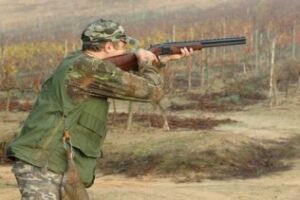 Cuatro detenidos y 131 imputados por falsificar certificados médicos para permisos de armas