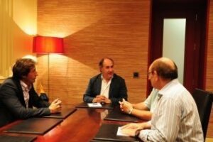 Landaluce se reúne con el patrón mayor de la Cofradía de Pescadores de Algeciras