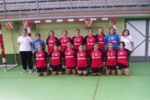 El Juvenil femenino del Balonmano Algeciras sigue fuerte en su casa