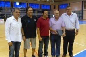 El BM Ciudad de Algeciras entrega sus insignias de plata