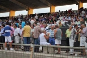 La Balona podrá seguir utilizando el Municipal pese a los desperfectos