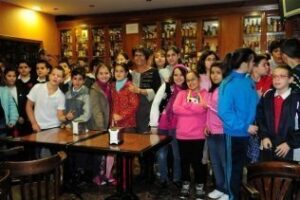 Entregados los premios del concurso escolar de dibujo de Tosantos