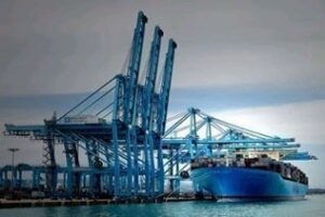 La nueva política global de maternidad de Maersk beneficiará a más de 23.000 trabajadoras