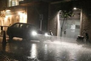 Meteorología activa este jueves alerta naranja por lluvia y viento en cinco provincias y en el estrecho