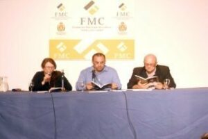 Mari Ángeles Ramírez presenta en la Fundación de Cultura su poemario El demonio Latente