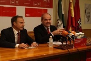 Chaves: Impulsaremos las infraestructuras pendientes del Campo de Gibraltar"