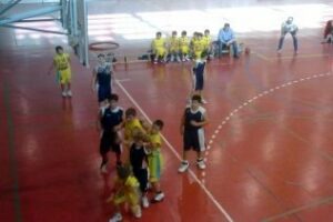 El Minibasket B del CB Algeciras celebra su primera victoria