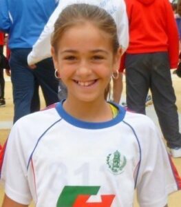 Yolanda Sánchez, campeona alevín en la Carrera Puerta Doñana de Sanlúcar
