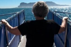 El equipo de gobierno felicita a Raúl Santos por el premio obtenido en el Festival de Cine Europeo de Sevilla