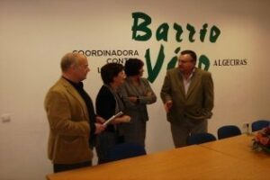 El Subdelegado y la delegada de Igualdad, en un encuentro de trabajo con el nuevo presidente de Barrio Vivo