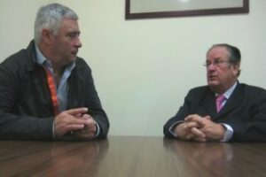 Cabrera se reúne con Mena para articular la colaboración de la Mancomunidad con la Coordinadora