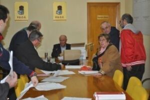 El PP duplica en votos al PSOE en Algeciras