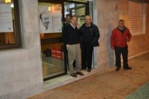 De la Encina deja el Congreso y vuelve de profesor a un instituto