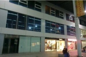 El Algeciras CF traslada su tienda oficial a la Plaza de Andalucía