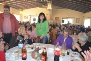 El PA deja constancia de su poder de convocatoria y reúne a más de 400 simpatizantes en la Comida de Navidad