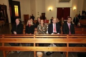 La nueva Junta Directiva de la Hermandad del Rocío toma posesión en la parroquia Corpus Christi